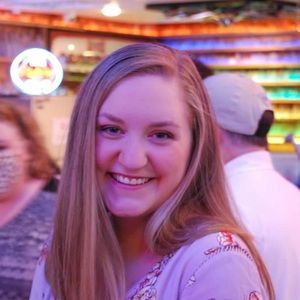 Meet your Posher, Abby